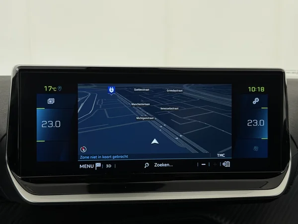 PEUGEOT e-2008 (2022) — foto 10 van 31