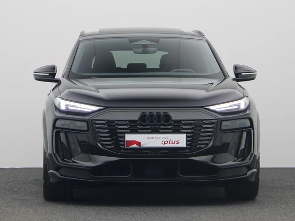 AUDI Q6 e-tron (2026) — foto 23 van 27