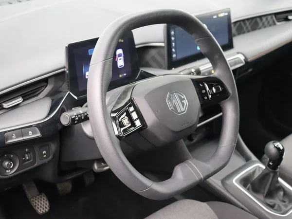 MG MG3 (2025) — foto 2 van 24