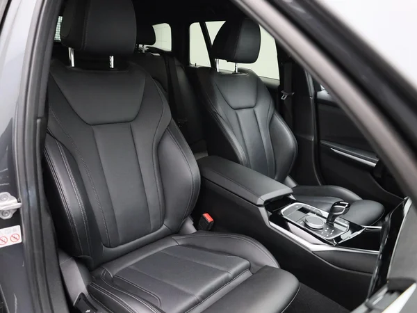 BMW 3 Reeks (2021) — foto 33 van 46