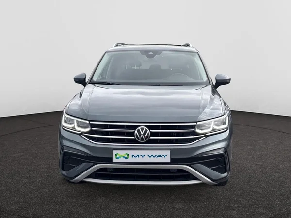 VOLKSWAGEN Tiguan Allspace Dsl (2022) — foto 2 van 20