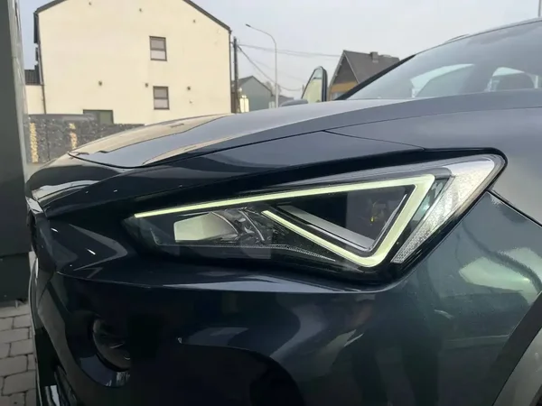 Cupra Formentor (2022) — foto 8 van 24