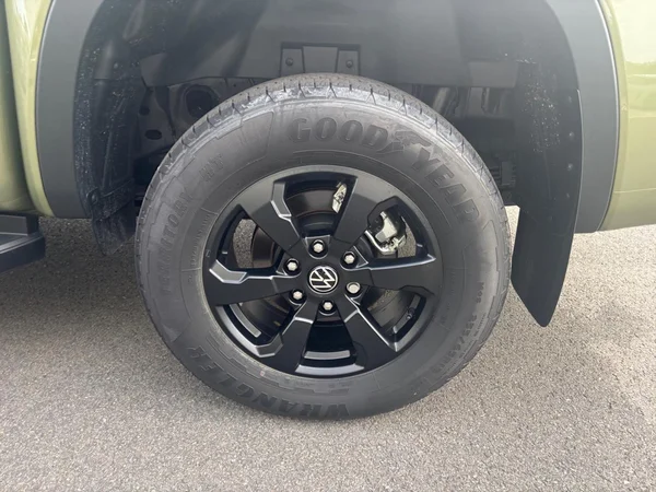 VOLKSWAGEN Amarok Double Cab Dsl (2026) — foto 10 van 22