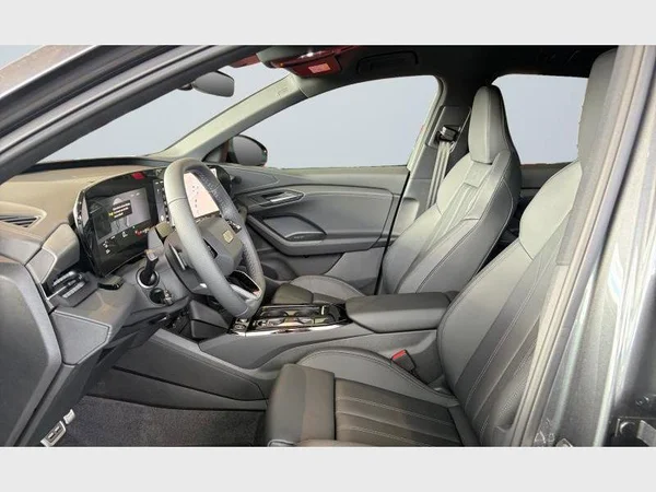 AUDI Q6 e-tron (2026) — foto 20 van 21