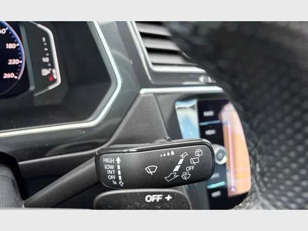 Volkswagen Tiguan (2024) — foto 7 van 30
