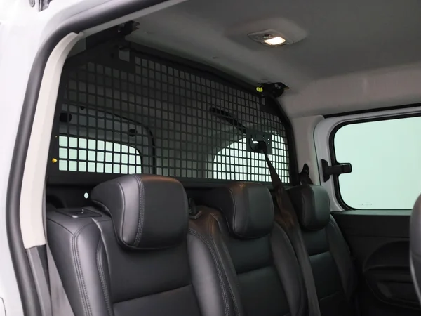 Opel Combo Life (2023) — foto 28 van 39
