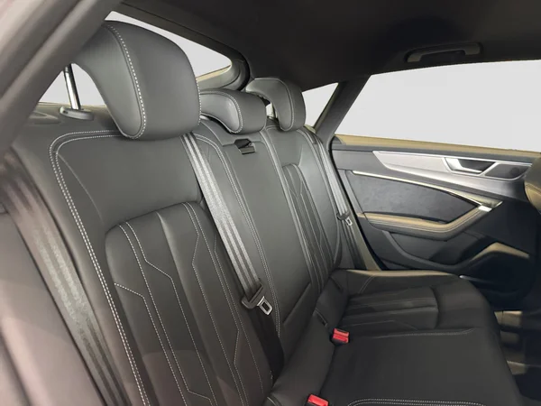 AUDI A7 Spotback PHEV (2025) — foto 16 van 20