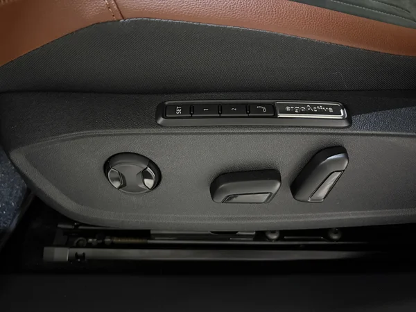 VOLKSWAGEN ID.5 (2025) — foto 3 van 15