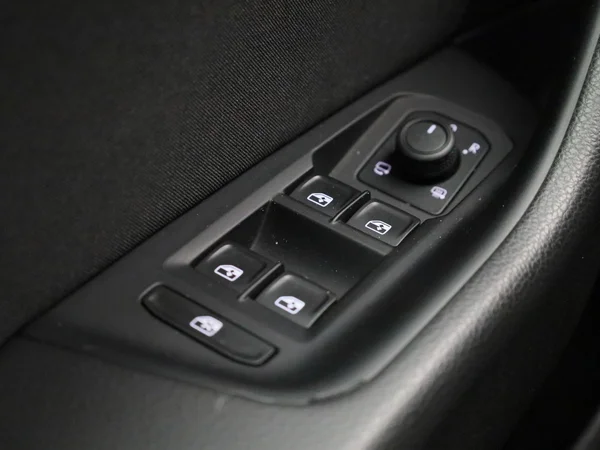Volkswagen Passat (2021) — foto 21 van 36