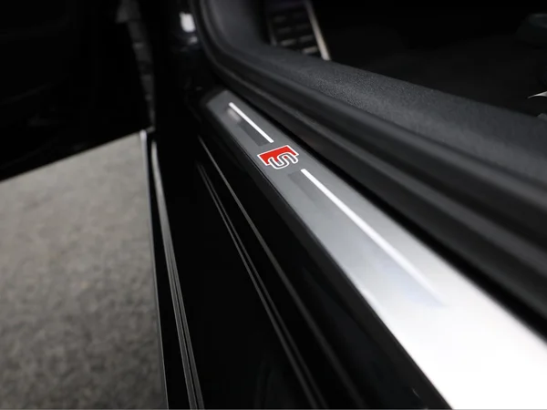 AUDI A3 Sportback (2025) — foto 6 van 21