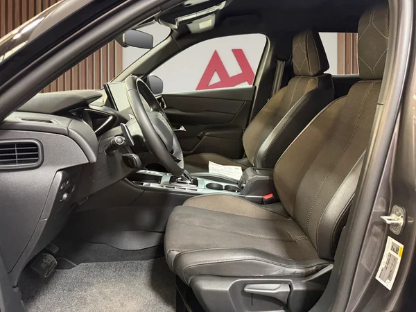 DS-Automobiles DS3-Crossback (2022) — foto 4 van 29