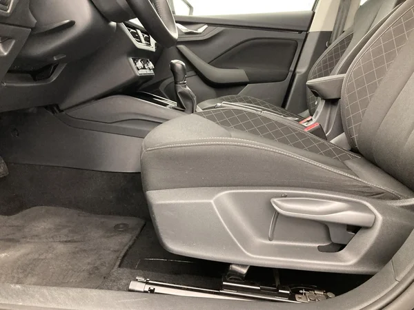 SKODA Kamiq (2023) — foto 16 van 36