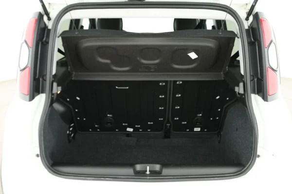 Fiat Panda (2022) — foto 8 van 16