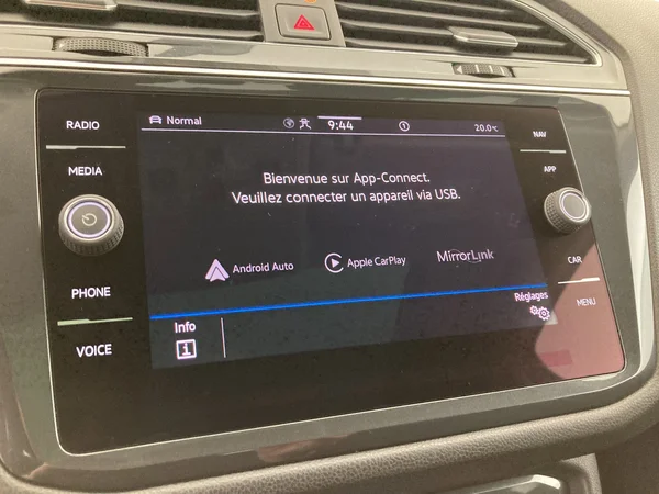 VOLKSWAGEN Tiguan Allspace (2021) — foto 20 van 36