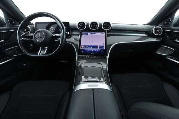 Mercedes-Benz C-Klasse (2024) — foto 5 van 18