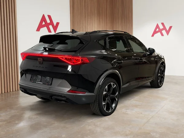 Cupra Formentor (2023) — foto 26 van 30