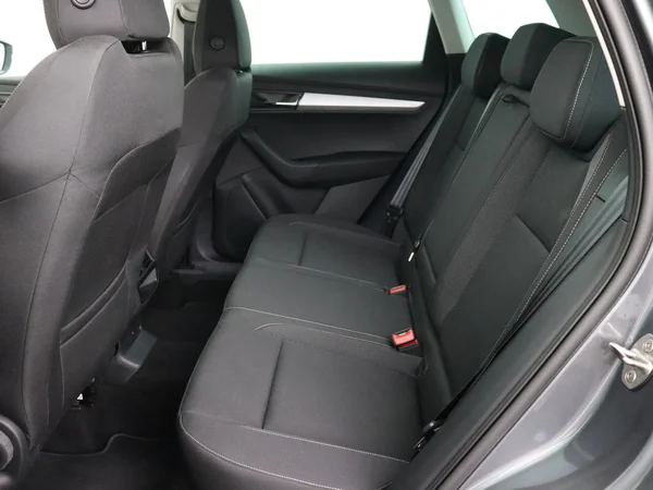 SKODA Karoq (2025) — foto 4 van 18