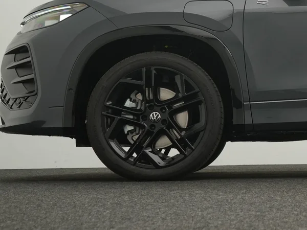VOLKSWAGEN Tayron eHybrid (PHEV) (2025) — foto 5 van 10