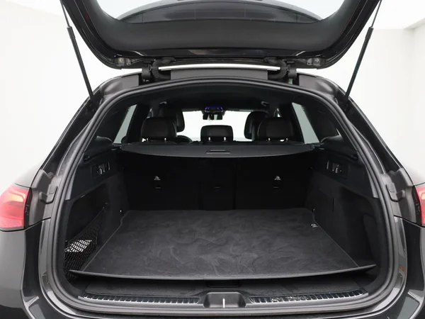 Mercedes-Benz GLC (2025) — foto 5 van 48