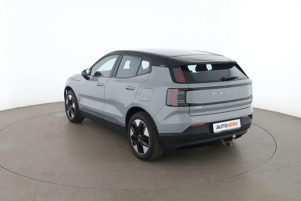 Volvo EX30 (2024) — foto 10 van 16