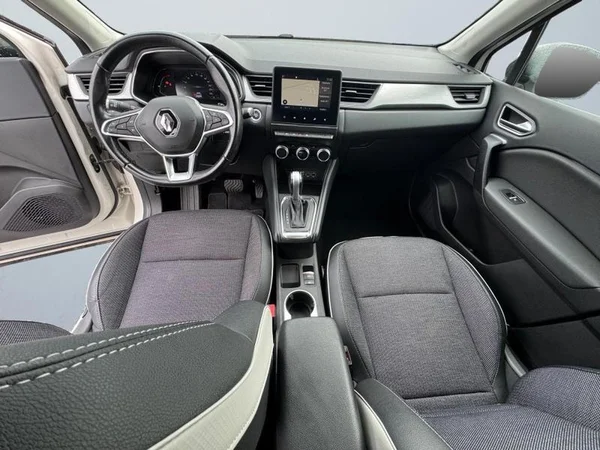 RENAULT Captur (2020) — foto 4 van 26