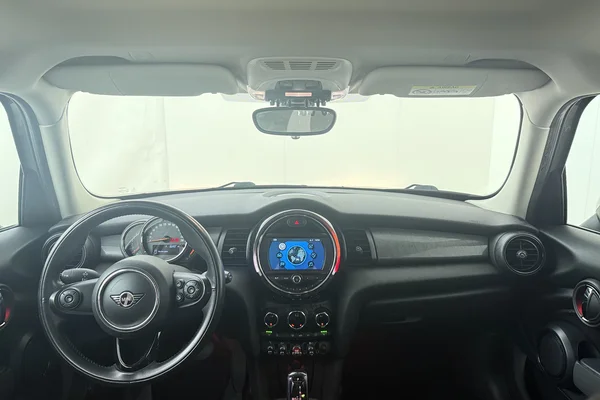 Mini Mini 5 Doors (F55) (2019) — foto 20 van 20