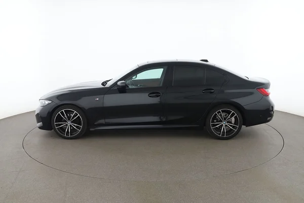 BMW 3-serie (2023) — foto 9 van 16