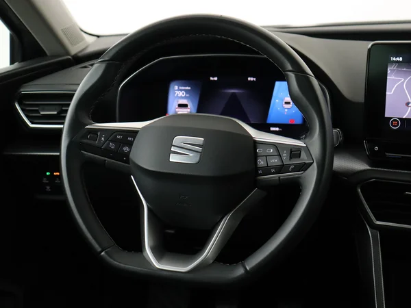 SEAT Leon (2023) — foto 13 van 26