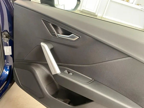 AUDI Q2 (2024) — foto 2 van 22