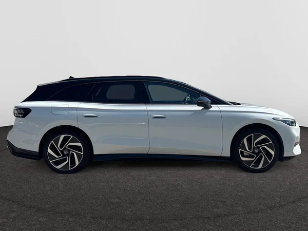 VOLKSWAGEN ID.7 Tourer (2026) — foto 21 van 24