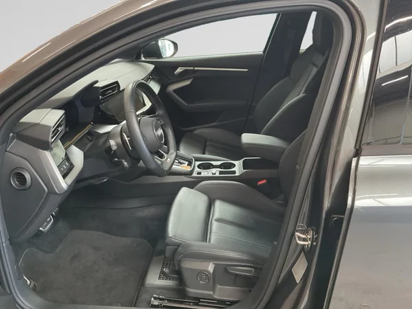 AUDI A3 Sedan (2025) — foto 21 van 21