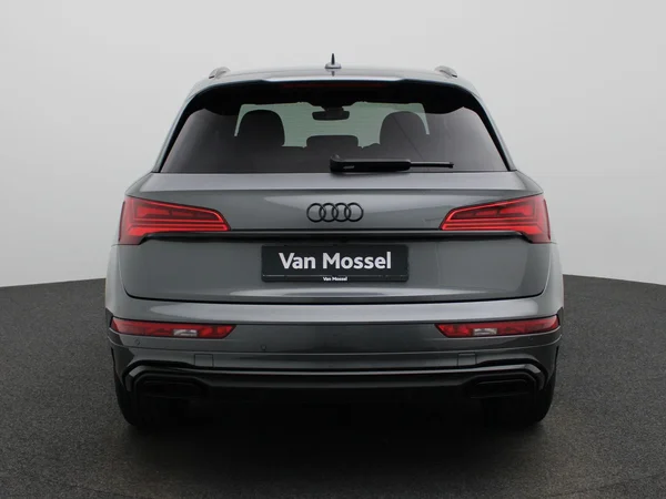 Audi Q5 (2023) — foto 40 van 44