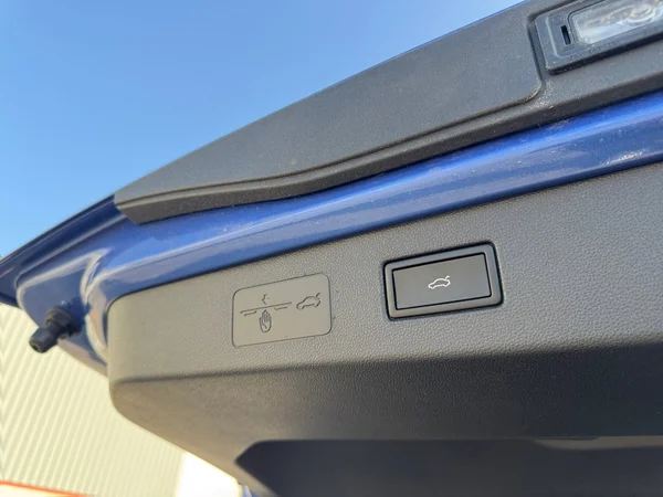 VOLKSWAGEN T-Roc (2025) — foto 11 van 23