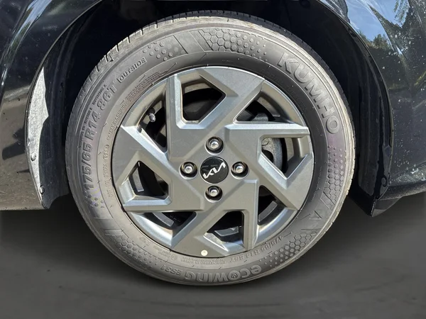 Kia Picanto (2025) — foto 13 van 16