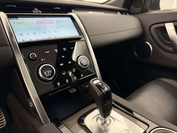 Land Rover Discovery Sport (2020) — foto 8 van 21