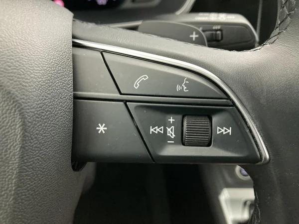 AUDI Q3 PHEV (2022) — foto 36 van 36
