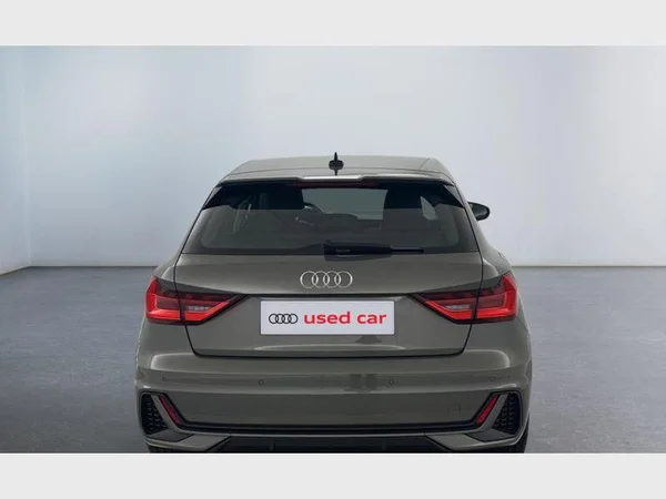 Audi A1 Sportback (2019) — foto 28 van 30