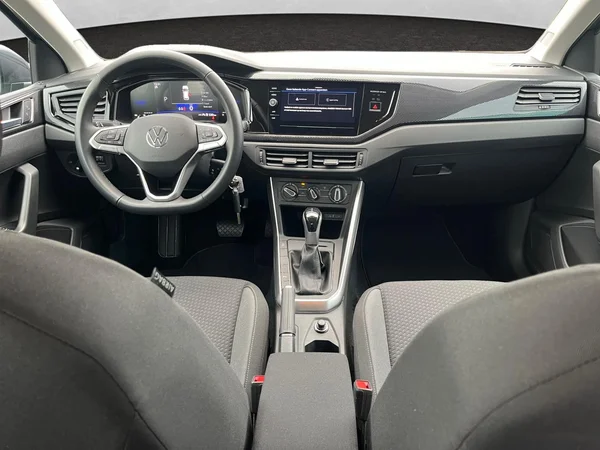 VOLKSWAGEN Polo (2024) — foto 18 van 18
