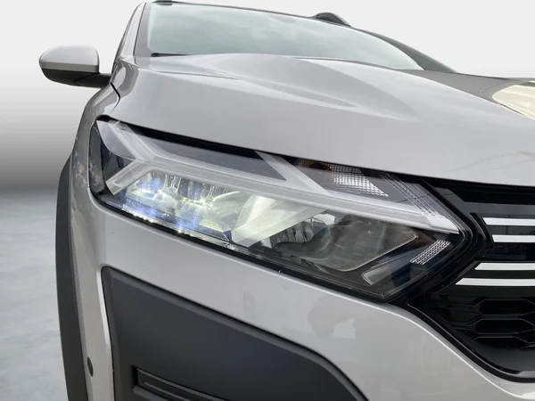 Dacia Sandero Stepway (2023) — foto 8 van 22