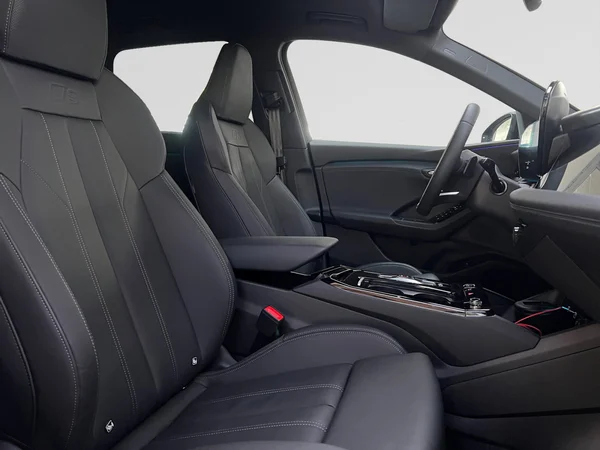 AUDI Q6 e-tron (2026) — foto 5 van 20