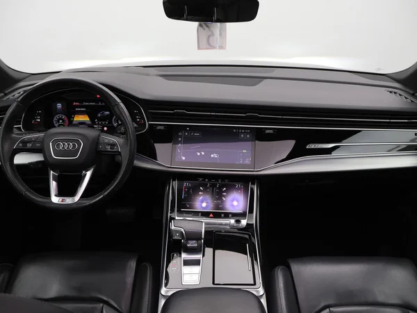 AUDI Q7 PHEV (2021) — foto 5 van 28