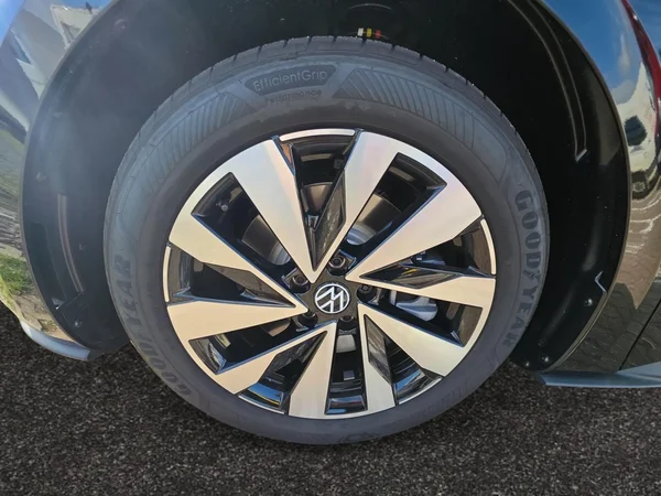 VOLKSWAGEN ID.3 Neo (2026) — foto 16 van 24