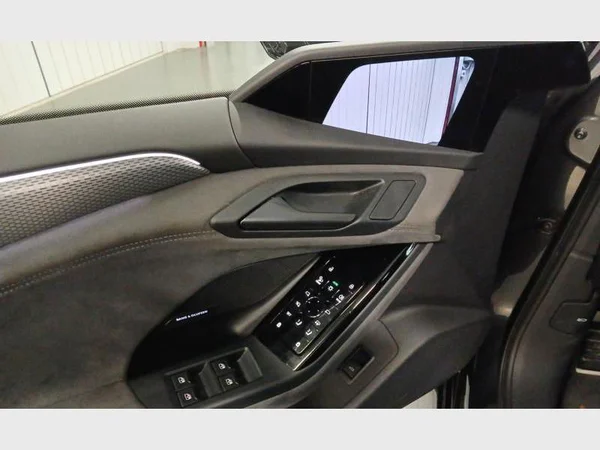 Audi A6 Avant e-tron (2025) — foto 2 van 27