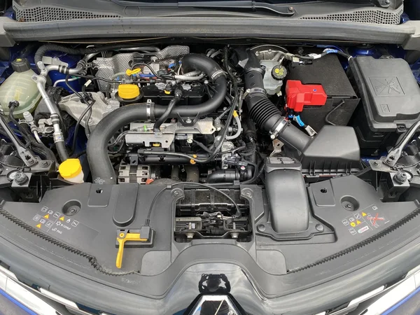 Renault Captur (2022) — foto 13 van 22