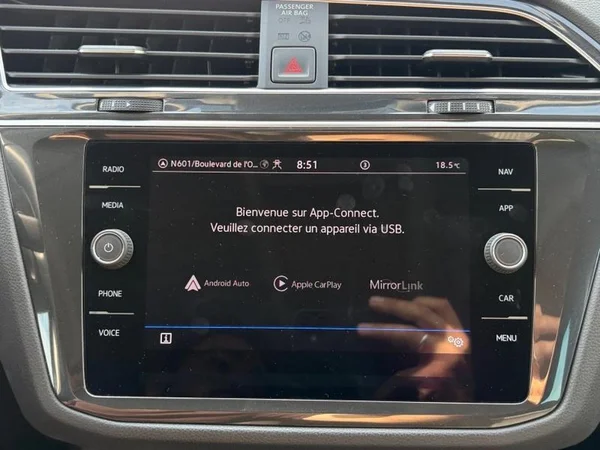 VOLKSWAGEN Tiguan (2022) — foto 18 van 31
