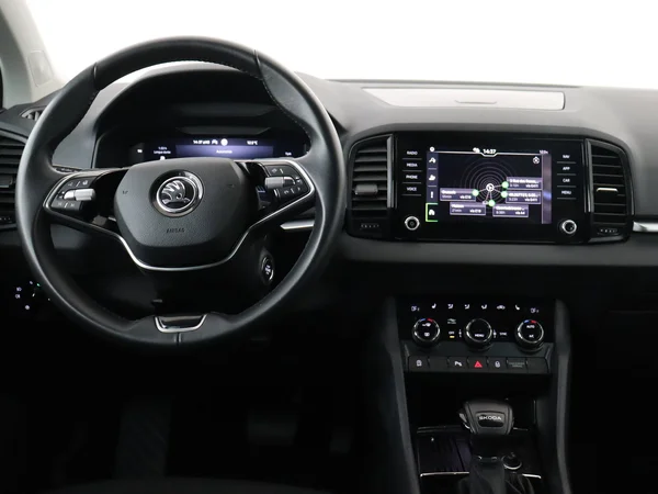 SKODA Karoq (2024) — foto 15 van 17