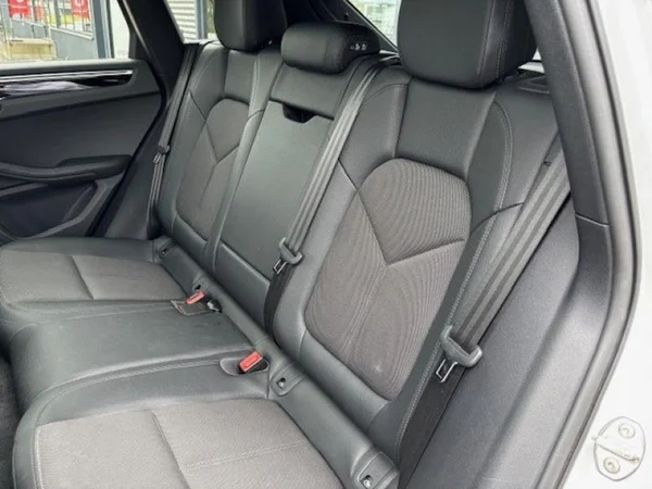 PORSCHE Macan S (2023) — foto 16 van 31
