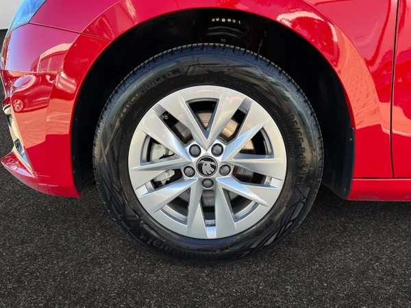 SKODA Fabia (2025) — foto 22 van 22