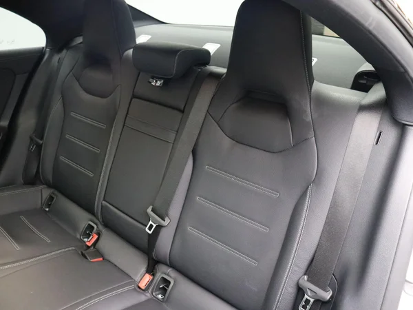 Mercedes-Benz CLA (2023) — foto 15 van 30