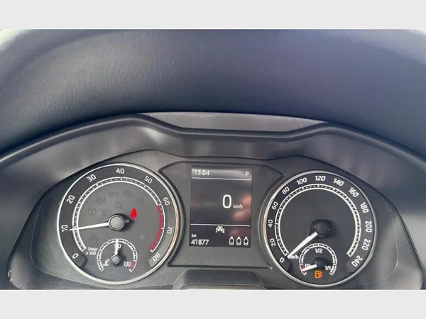 Skoda Kamiq (2021) — foto 8 van 24